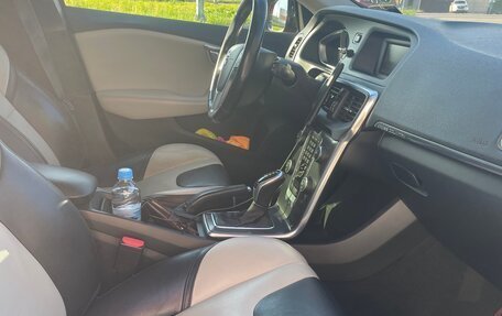 Volvo V40 Cross Country I, 2015 год, 1 300 000 рублей, 5 фотография