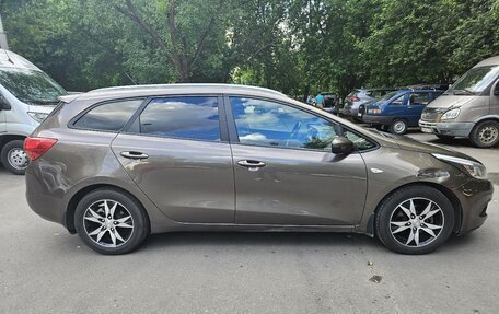 KIA cee'd III, 2014 год, 1 250 000 рублей, 2 фотография