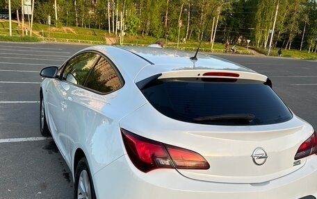 Opel Astra J, 2014 год, 990 000 рублей, 2 фотография
