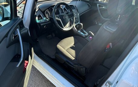 Opel Astra J, 2014 год, 990 000 рублей, 6 фотография