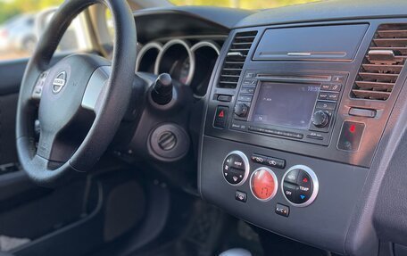 Nissan Tiida, 2011 год, 760 000 рублей, 11 фотография