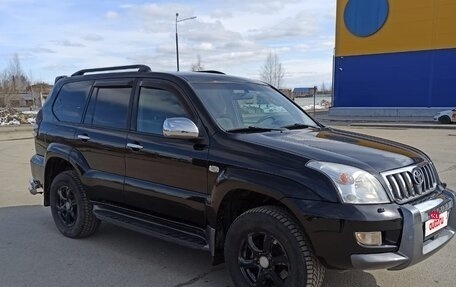 Toyota Land Cruiser Prado 120 рестайлинг, 2007 год, 2 100 000 рублей, 2 фотография