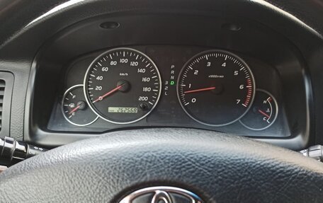 Toyota Land Cruiser Prado 120 рестайлинг, 2007 год, 2 100 000 рублей, 15 фотография