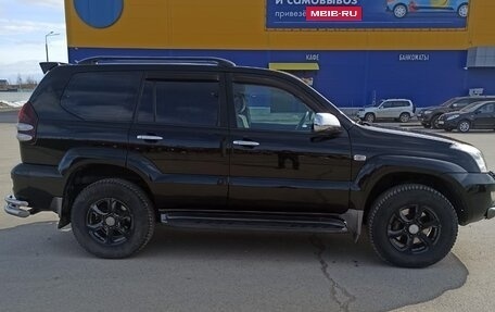 Toyota Land Cruiser Prado 120 рестайлинг, 2007 год, 2 100 000 рублей, 4 фотография