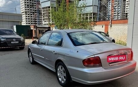 Hyundai Sonata IV рестайлинг, 2004 год, 270 000 рублей, 5 фотография