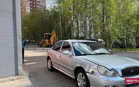 Hyundai Sonata IV рестайлинг, 2004 год, 270 000 рублей, 3 фотография