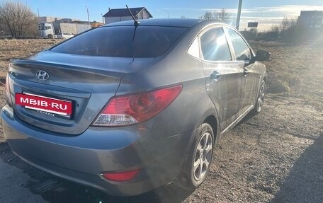 Hyundai Solaris II рестайлинг, 2013 год, 835 000 рублей, 6 фотография