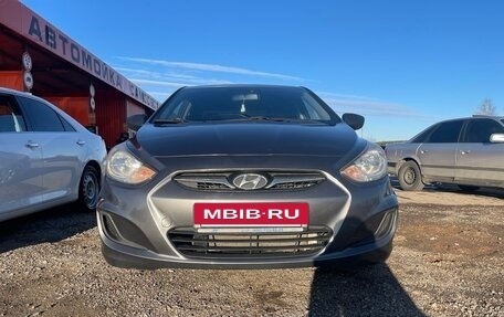 Hyundai Solaris II рестайлинг, 2013 год, 835 000 рублей, 5 фотография