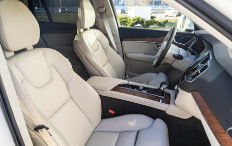 Volvo XC90 II рестайлинг, 2021 год, 7 450 000 рублей, 16 фотография