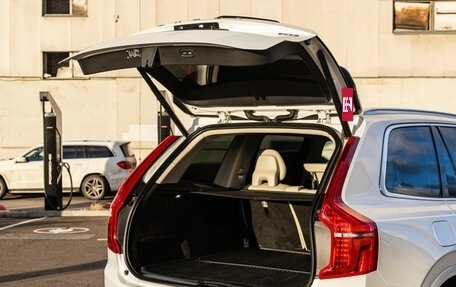 Volvo XC90 II рестайлинг, 2021 год, 7 450 000 рублей, 34 фотография