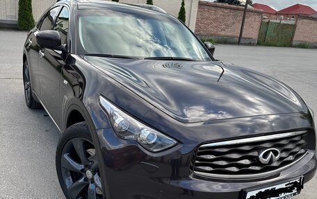 Infiniti FX II, 2011 год, 2 600 000 рублей, 1 фотография