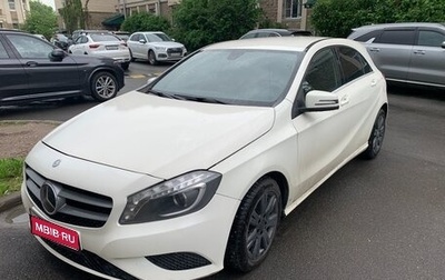 Mercedes-Benz A-Класс, 2015 год, 1 550 000 рублей, 1 фотография