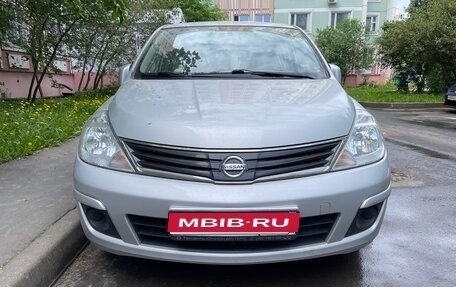 Nissan Tiida, 2011 год, 999 000 рублей, 1 фотография