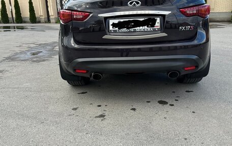 Infiniti FX II, 2011 год, 2 600 000 рублей, 4 фотография