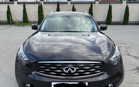 Infiniti FX II, 2011 год, 2 600 000 рублей, 2 фотография