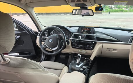 BMW 3 серия, 2016 год, 2 800 000 рублей, 11 фотография