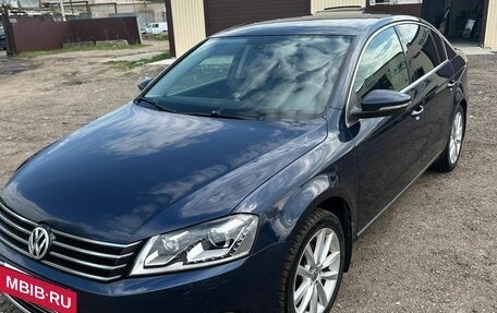 Volkswagen Passat B7, 2011 год, 1 100 000 рублей, 8 фотография