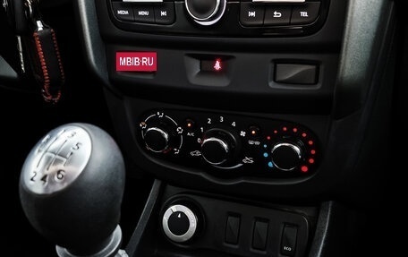 Renault Duster I рестайлинг, 2018 год, 1 499 000 рублей, 17 фотография