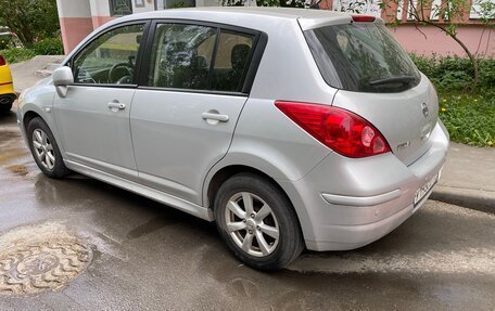 Nissan Tiida, 2011 год, 999 000 рублей, 6 фотография