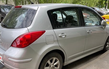 Nissan Tiida, 2011 год, 999 000 рублей, 8 фотография