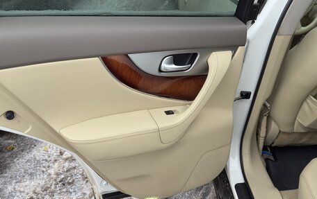 Infiniti FX II, 2012 год, 1 850 000 рублей, 6 фотография