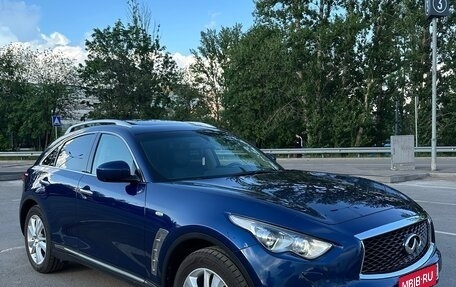 Infiniti FX II, 2012 год, 2 500 000 рублей, 1 фотография