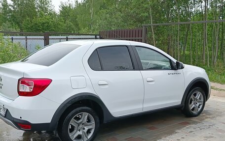 Renault Logan II, 2022 год, 1 300 000 рублей, 5 фотография