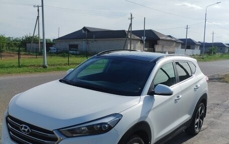 Hyundai Tucson III, 2018 год, 2 500 000 рублей, 2 фотография
