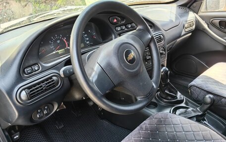 Chevrolet Niva I рестайлинг, 2011 год, 750 000 рублей, 9 фотография