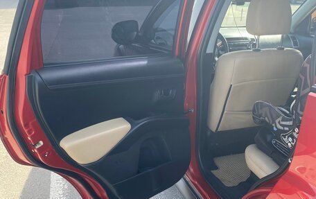 Mitsubishi Outlander III рестайлинг 3, 2011 год, 1 050 000 рублей, 18 фотография