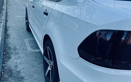 Volkswagen Polo VI (EU Market), 2018 год, 900 000 рублей, 10 фотография