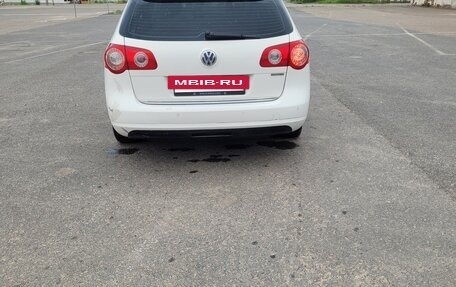 Volkswagen Passat B6, 2010 год, 799 000 рублей, 4 фотография