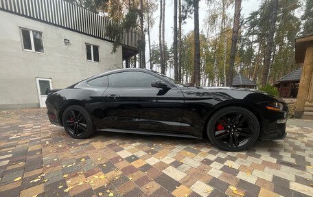 Ford Mustang VI рестайлинг, 2019 год, 3 000 000 рублей, 3 фотография
