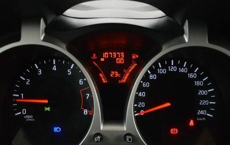 Nissan Juke II, 2012 год, 910 000 рублей, 6 фотография