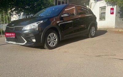 KIA Rio IV, 2021 год, 1 800 000 рублей, 1 фотография