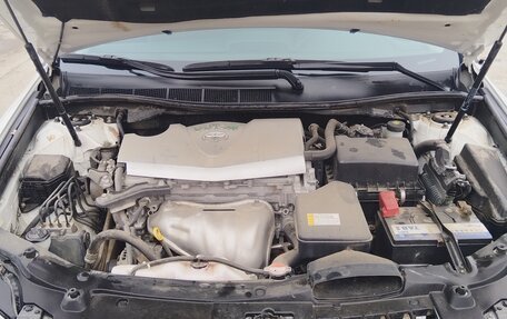 Toyota Camry, 2015 год, 2 200 000 рублей, 4 фотография