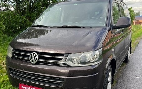 Volkswagen Caravelle T5, 2013 год, 2 590 000 рублей, 30 фотография