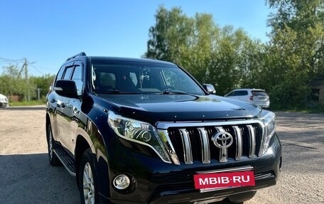 Toyota Land Cruiser Prado 150 рестайлинг 2, 2016 год, 4 500 000 рублей, 4 фотография
