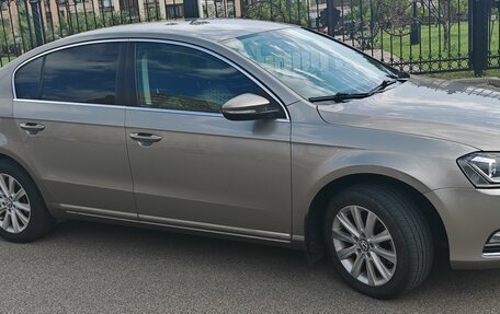 Volkswagen Passat B7, 2011 год, 1 060 000 рублей, 3 фотография