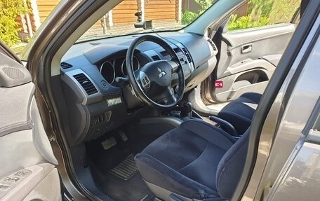 Mitsubishi Outlander III рестайлинг 3, 2012 год, 1 300 000 рублей, 6 фотография