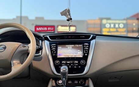 Nissan Murano, 2018 год, 2 700 000 рублей, 14 фотография