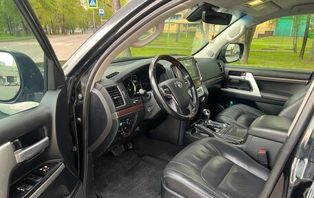 Toyota Land Cruiser 200, 2020 год, 6 100 000 рублей, 6 фотография