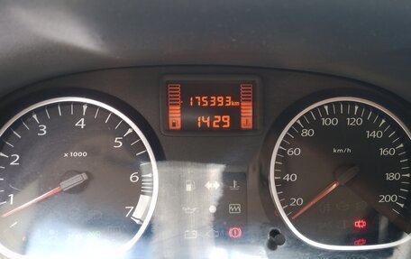 Renault Duster I рестайлинг, 2013 год, 800 000 рублей, 5 фотография