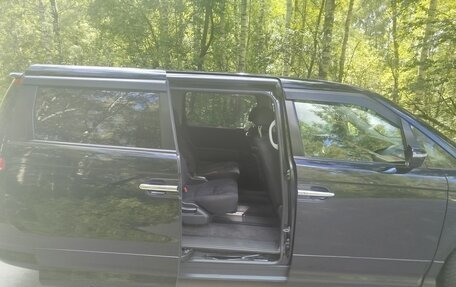 Honda Elysion I, 2008 год, 1 000 000 рублей, 8 фотография