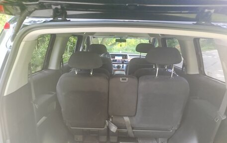 Honda Elysion I, 2008 год, 1 000 000 рублей, 10 фотография