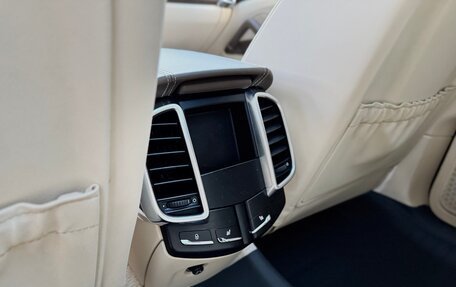 Porsche Cayenne III, 2013 год, 3 650 000 рублей, 26 фотография