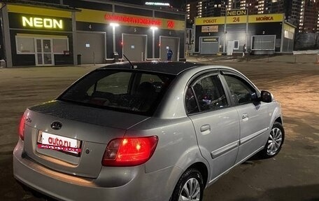 KIA Rio II, 2011 год, 690 000 рублей, 2 фотография