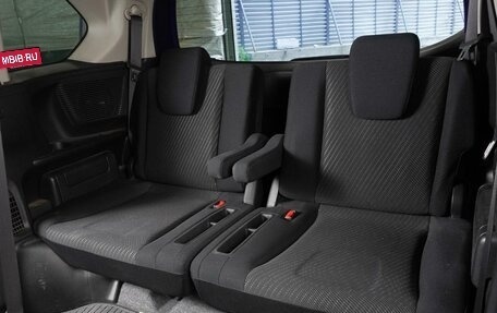 Honda Freed I, 2013 год, 1 289 000 рублей, 9 фотография