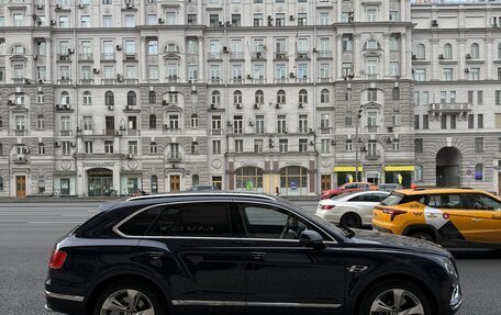 Bentley Bentayga I, 2016 год, 9 200 000 рублей, 5 фотография