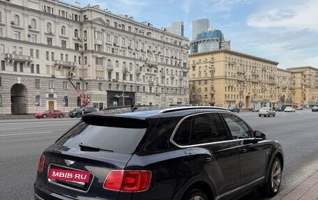 Bentley Bentayga I, 2016 год, 9 200 000 рублей, 3 фотография